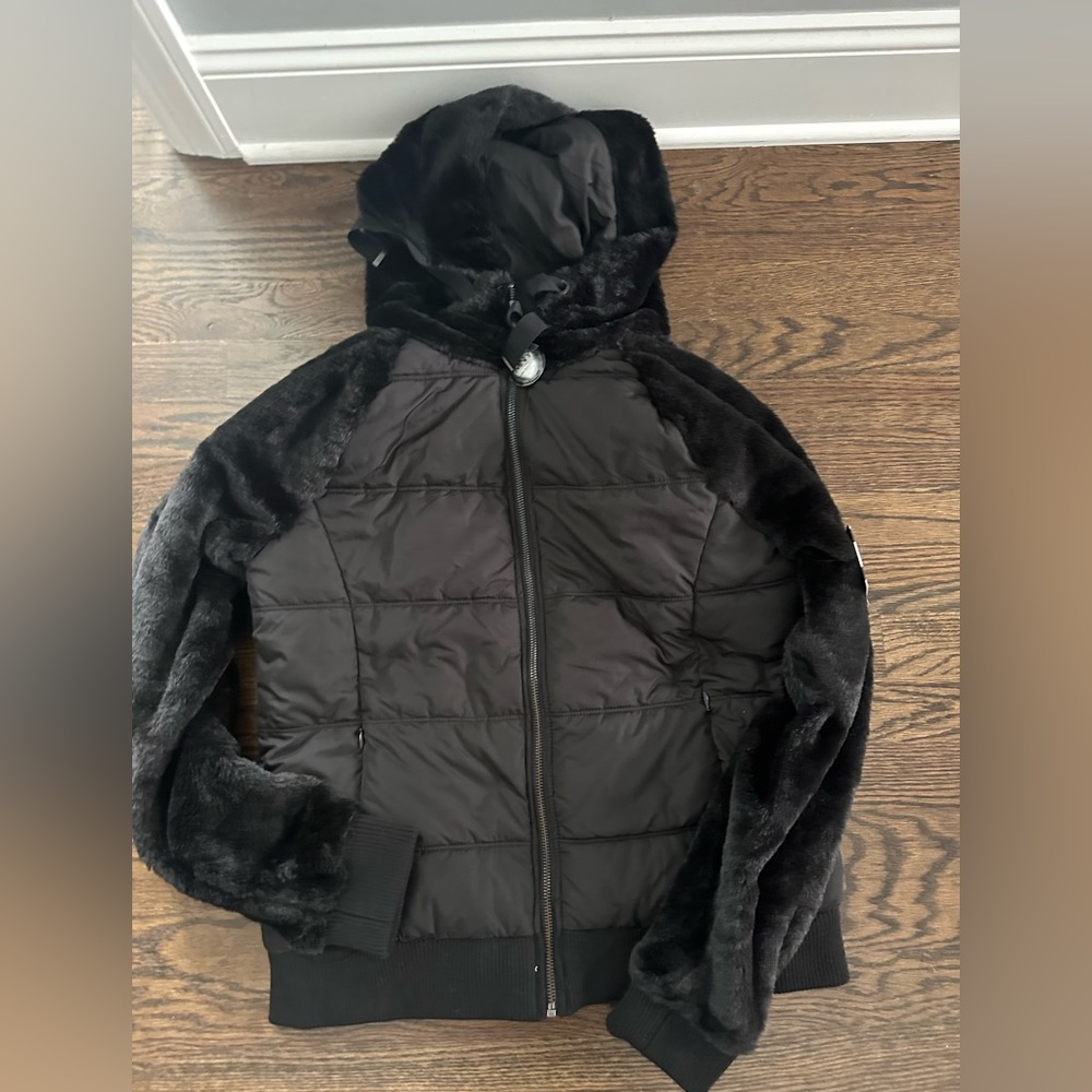 NWT Andrew Marc fur puffer hooded jacket XS